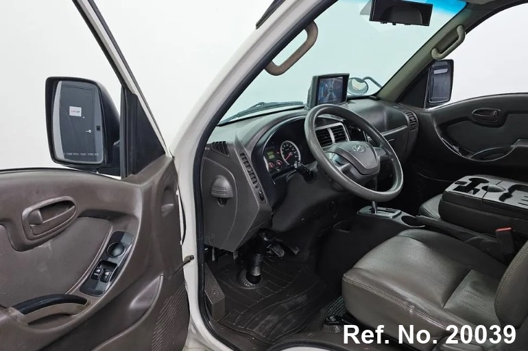  Hyundai / Porter II Stock No. 20039